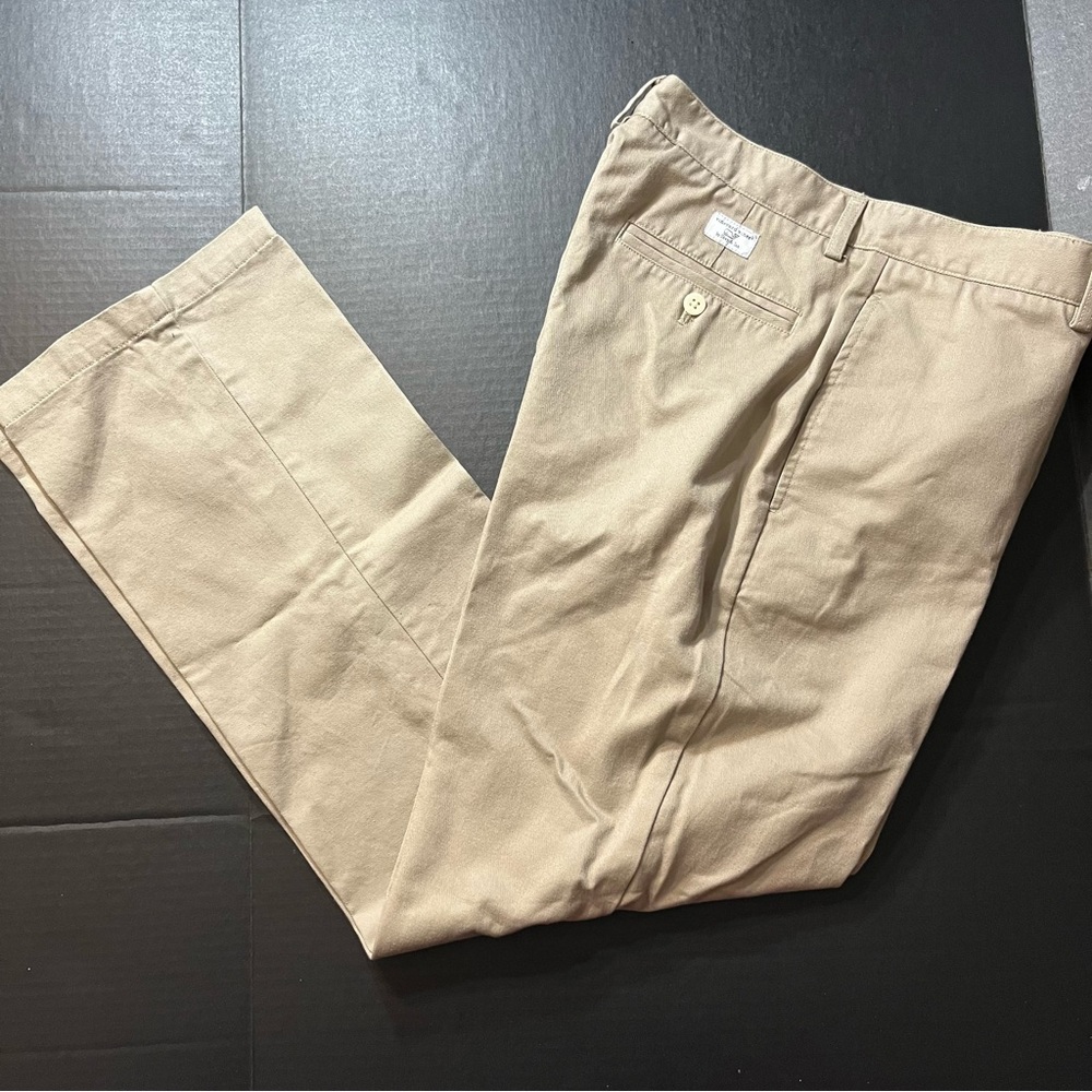 Vineyard Vines Light Brown Cotton Twill Club Pants32Wx30 Cotton Flat Front Chino